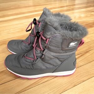 Sorel Whitney Short Lace Boots Girls Waterproof Faux Fur Lined Gray & Pink Sz 6